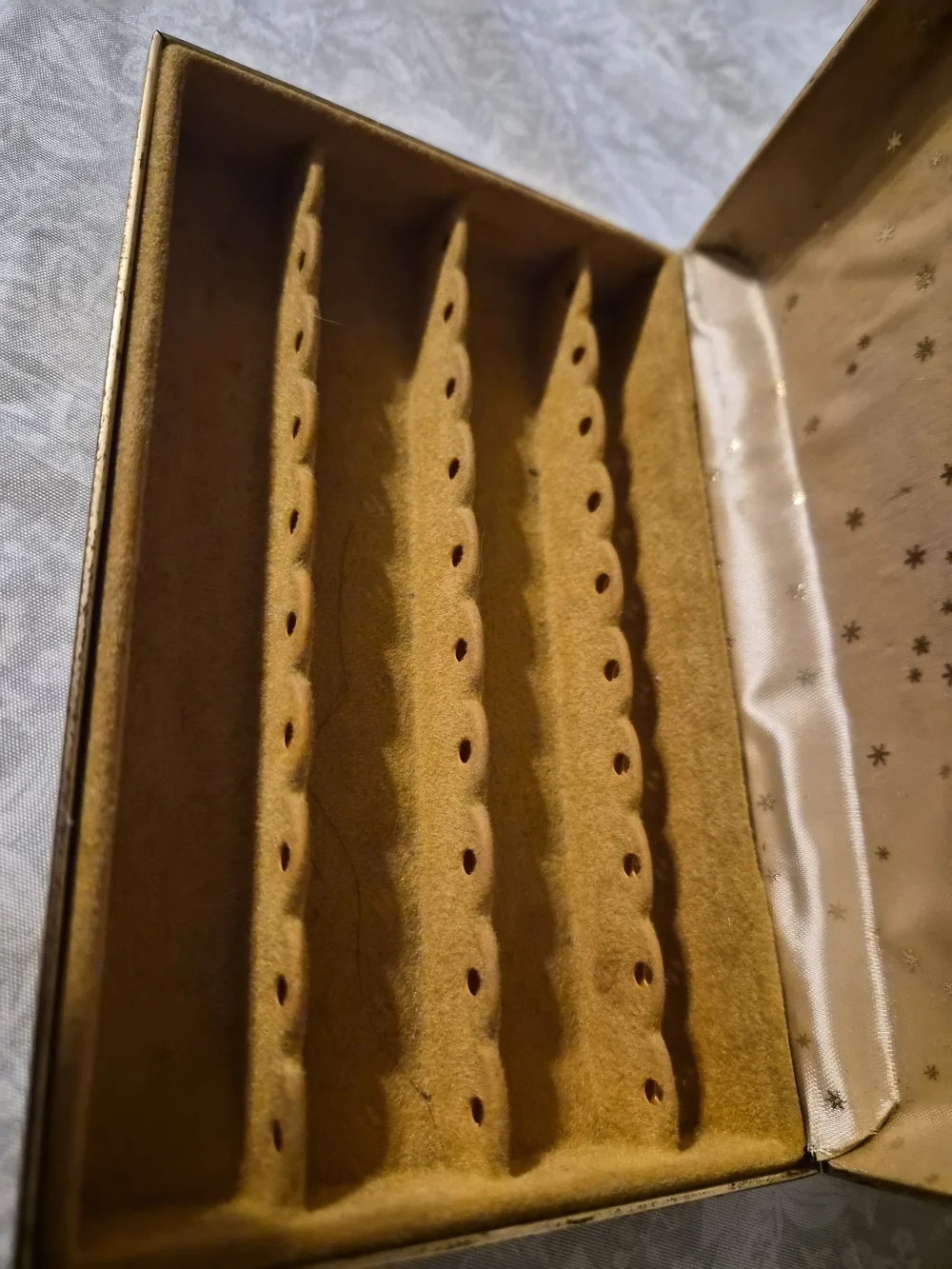 Mele.Vintage Gold Tone Jewelry Display Box